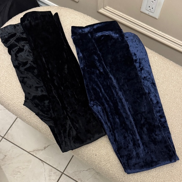 H&M Other - H&M Kids Velvet Leggings - Black and Navy